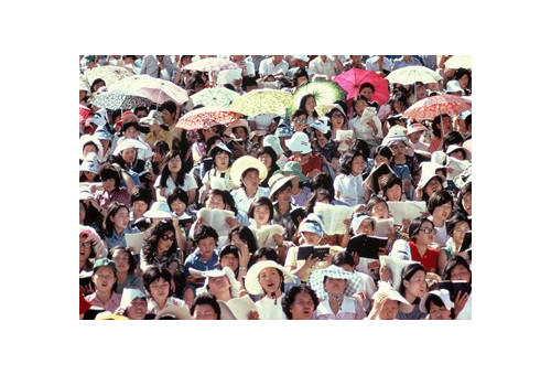 1974년 여의도광장에서 열렸던 엑스플로 ’74대회.