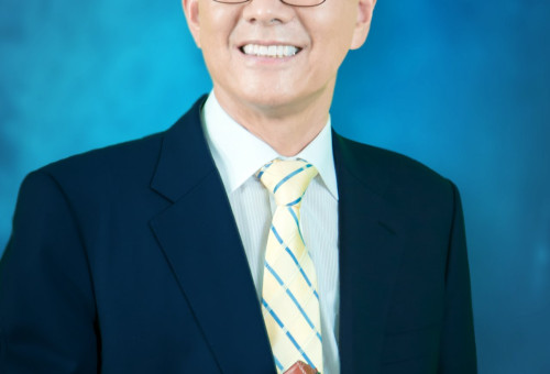 신승훈 목사(주님의영광교회 담임)